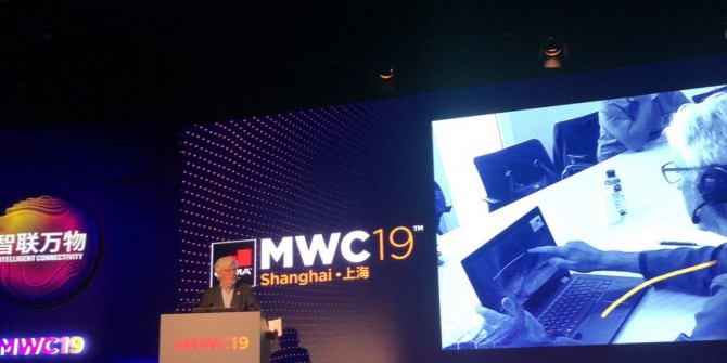 2019-06-28. MWC de Shanghai 2019. Dr. Antonio de Lacy. Primera cirugía teleasistida 5G en Asia 08