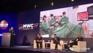 2019-06-28. MWC de Shanghai 2019. Dr. Antonio de Lacy. Primera cirugía teleasistida 5G en Asia 05