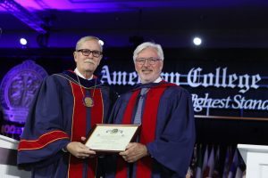 El Dr. Antonio de Lacy recibe el Premio Honorífico del American College of Surgeons. El de más prestigio a novel mundial.